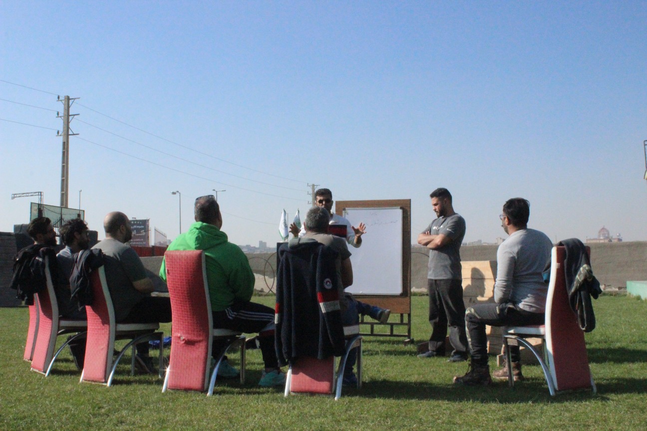 مربی سگ 